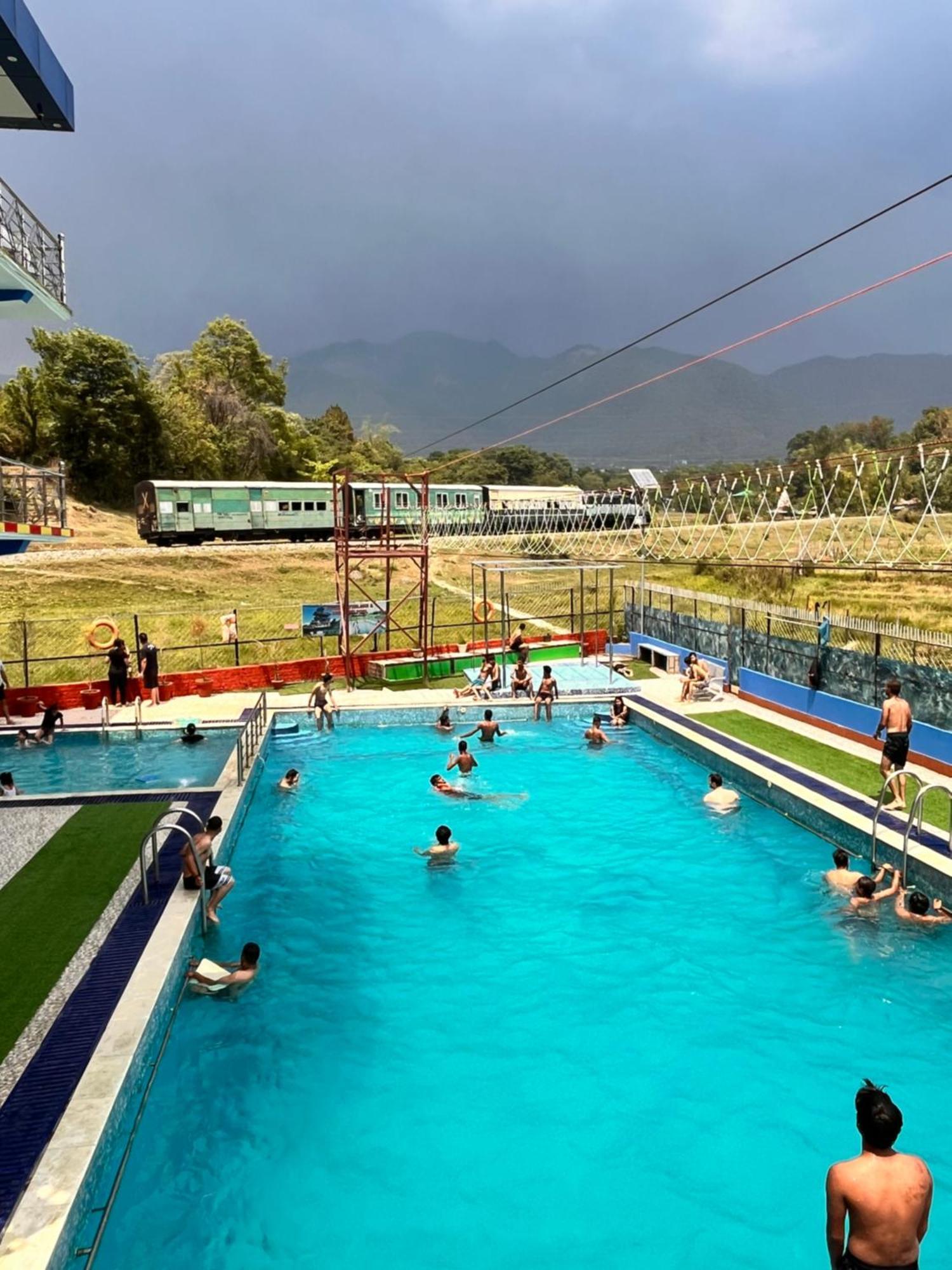 Hotel Waterland Aiju Extérieur photo